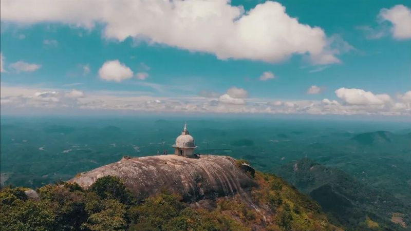 Alagalla Mountain 